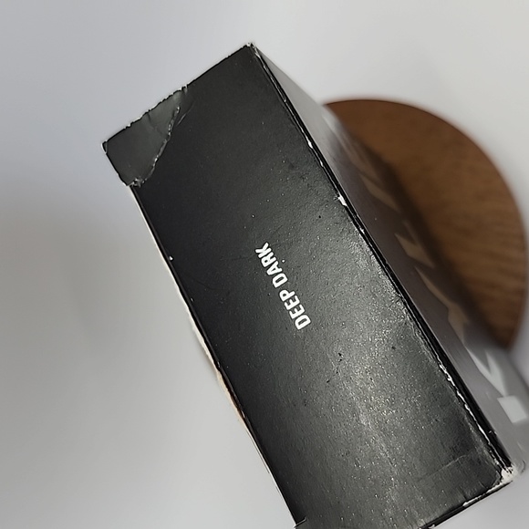 Kylie Kylie Jenner Setting Powder - Deep Dark - Picture 4 of 10